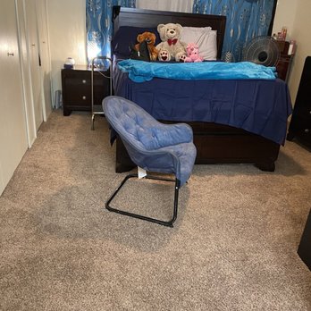 Royalty Carpet Cleaning - Bedroom - Carpet Cleaning Near Me - Bakersfield, California Royalty Carpet Cleaning - Bedroom - Carpet Cleaning Near Me - Bakersfield, California