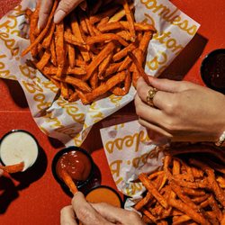 Red Robin Gourmet Burgers and Brews - Bottomless Sweet Potato Fries