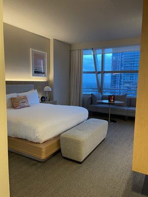 Hotel AKA Brickell by null