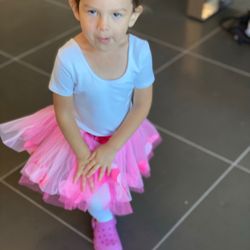 Riverside Ballet Arts - A very cute Ballerina