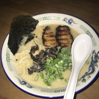 Baby Jane - Tonkotsu - Cocktail Bars Near Me - Miami, Florida