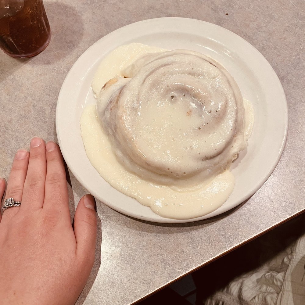 Cafe Olympic - Cinnamon roll - New American Near Me - Crystal Lake, Illinois