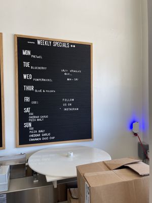 Hank's Bagels by null