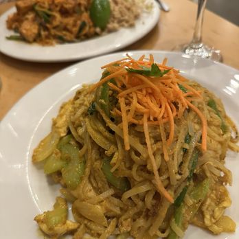 Aloy Modern Thai - Pad Thai and Aloy Noodle - Thai Near Me - Denver, Colorado Aloy Modern Thai - Pad Thai and Aloy Noodle - Thai Near Me - Denver, Colorado