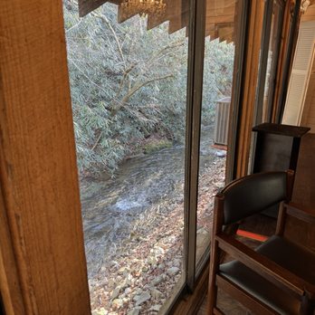 Crystelle Creek - Steakhouses Near Me - Gatlinburg, Tennessee Crystelle Creek - Steakhouses Near Me - Gatlinburg, Tennessee