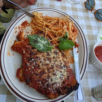 Limoncello - Chicken Parmigiana - Italian Near Me - Miami Beach, Florida
