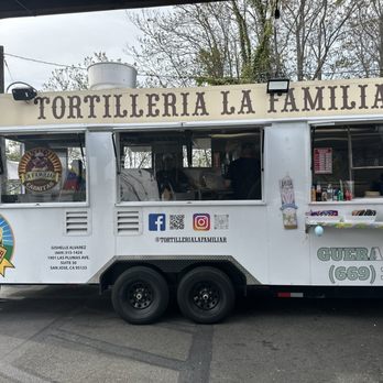 La Familiar Tortillería - Find them on Facebook and Instagram - Mexican Near Me - San Jose, California La Familiar Tortillería - Find them on Facebook and Instagram - Mexican Near Me - San Jose, California