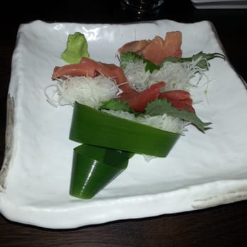 Saké - Blue fin tuna sashimi - Japanese Near Me - Brisbane, QLD