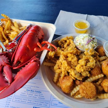 Ray's Seafood & Lobster - Seafood Near Me - Rye, New Hampshire