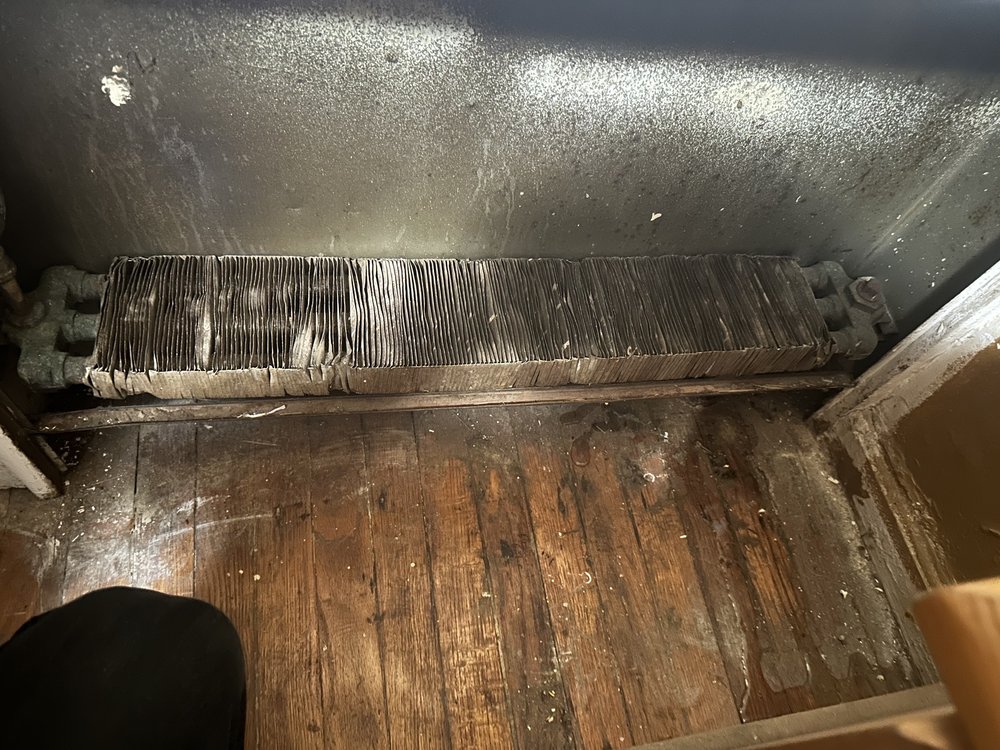 Slide of RH Emergency plumbing & construction