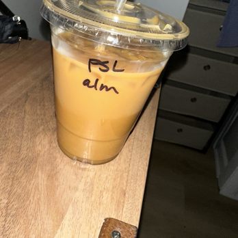 Farmers Horse Coffee - Pumpkin Spice Latte with Almond milk - Coffee & Tea Near Me - Boston, Massachusetts