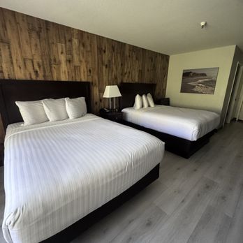 Mission Inn - Beds - Hotels Near Me - Santa Cruz, California Mission Inn - Beds - Hotels Near Me - Santa Cruz, California