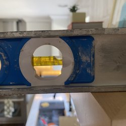 Cutting Edge Kitchens - Unlevel shelves