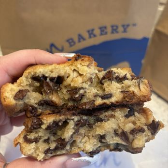 Levain Bakery - NoHo, NYC - Chocolate Chip Walnut Cookie - Bakeries Near Me - New York, New York Levain Bakery - NoHo, NYC - Chocolate Chip Walnut Cookie - Bakeries Near Me - New York, New York