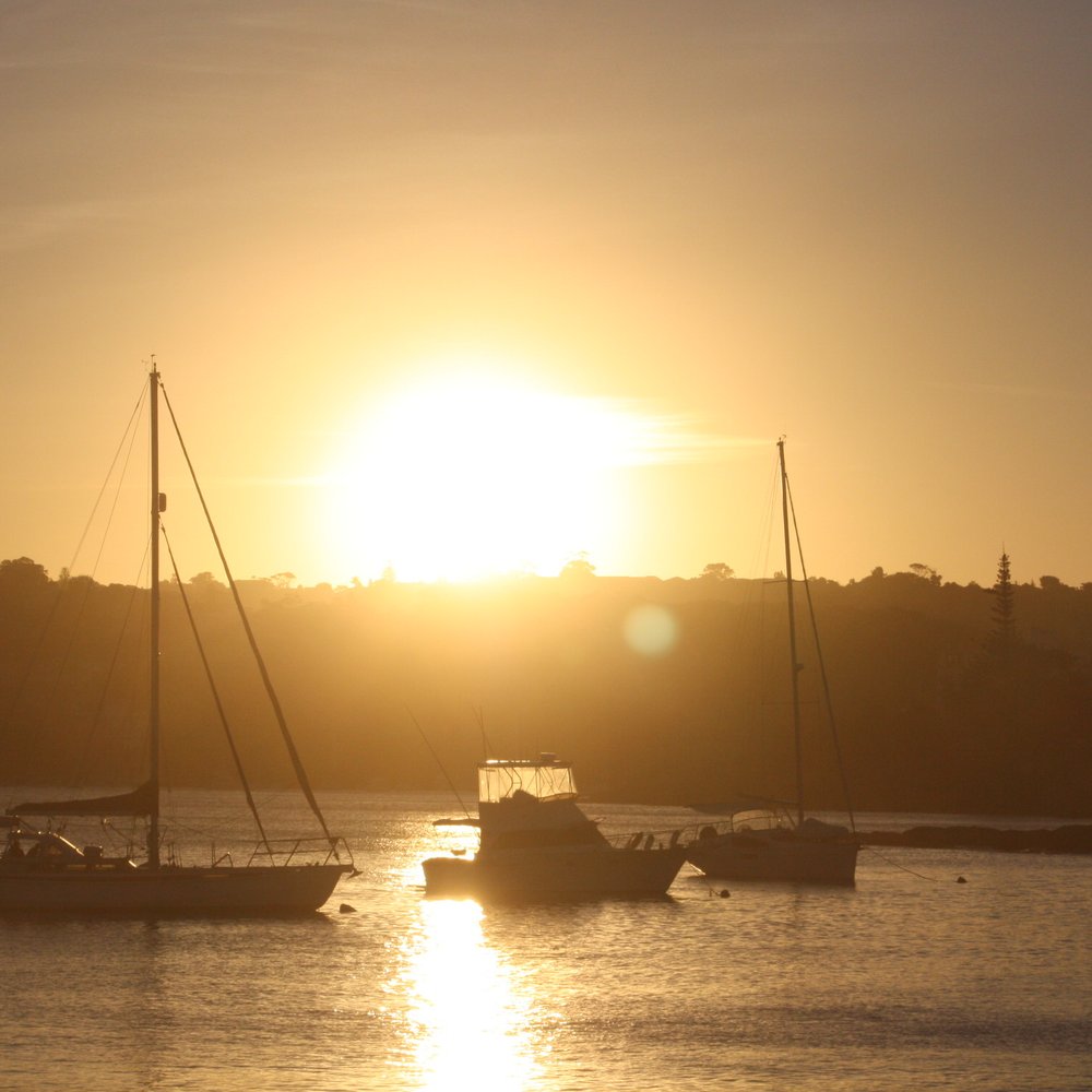 Hugos Manly - Sunset at Hugo's (beach view, window seat) - Pizza Near Me - Manly, NSW Hugos Manly - Sunset at Hugo's (beach view, window seat) - Pizza Near Me - Manly, NSW