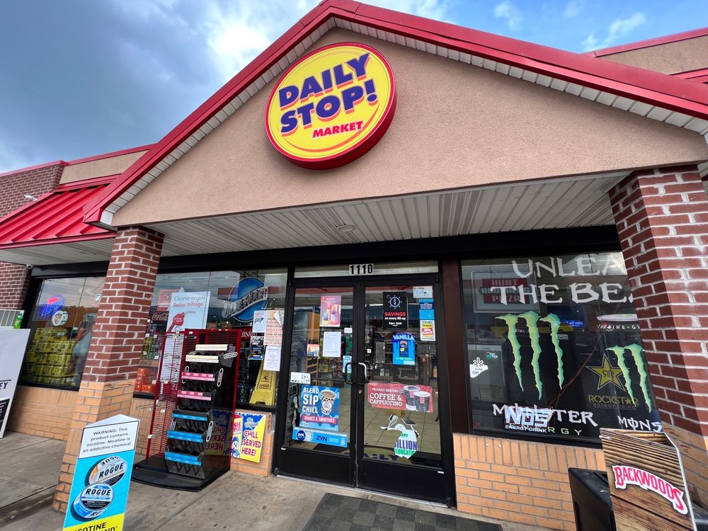 Daily Stop Market Logo