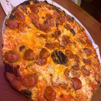 Modern Apizza - Pepperoni Pizza - Pizza Near Me - New Haven, Connecticut Modern Apizza - Pepperoni Pizza - Pizza Near Me - New Haven, Connecticut