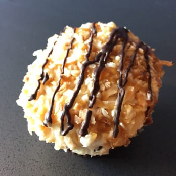 Kreative Kupcakes - Samoa AKA Girls Scout Cookie made into a cupcake! - Cupcakes Near Me Kreative Kupcakes - Samoa AKA Girls Scout Cookie made into a cupcake! - Cupcakes Near Me