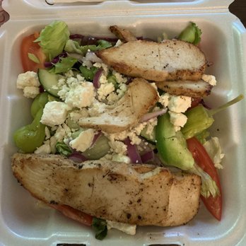 Gyroz - Greek salad with chicken - Greek Near Me - Aurora, Colorado