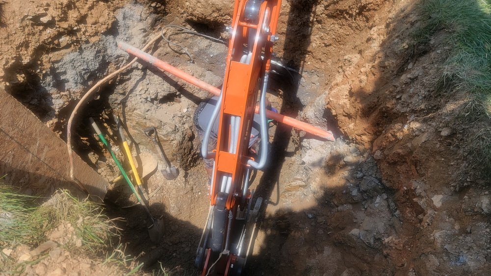 Slide of Eazy's Sewer And Drain Cleaning