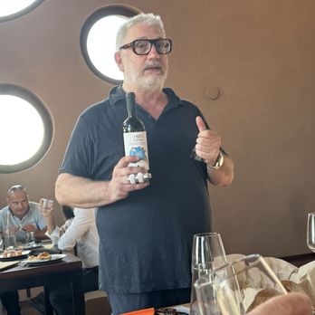 Podere La Chiesa - Wine steward giving instructions - Wineries Near Me - Terricciola, PI