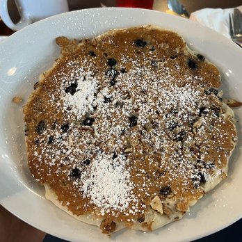 Bisbee Breakfast Club - Single Blueberry Granola Cake (pancake) - Breakfast & Brunch Near Me - Marana, Arizona