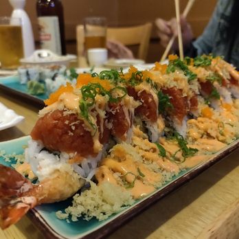 Go Go Sushi - HAWAIIAN ROLL VERY DELISH - Sushi Bars Near Me - Pasadena, California Go Go Sushi - HAWAIIAN ROLL VERY DELISH - Sushi Bars Near Me - Pasadena, California