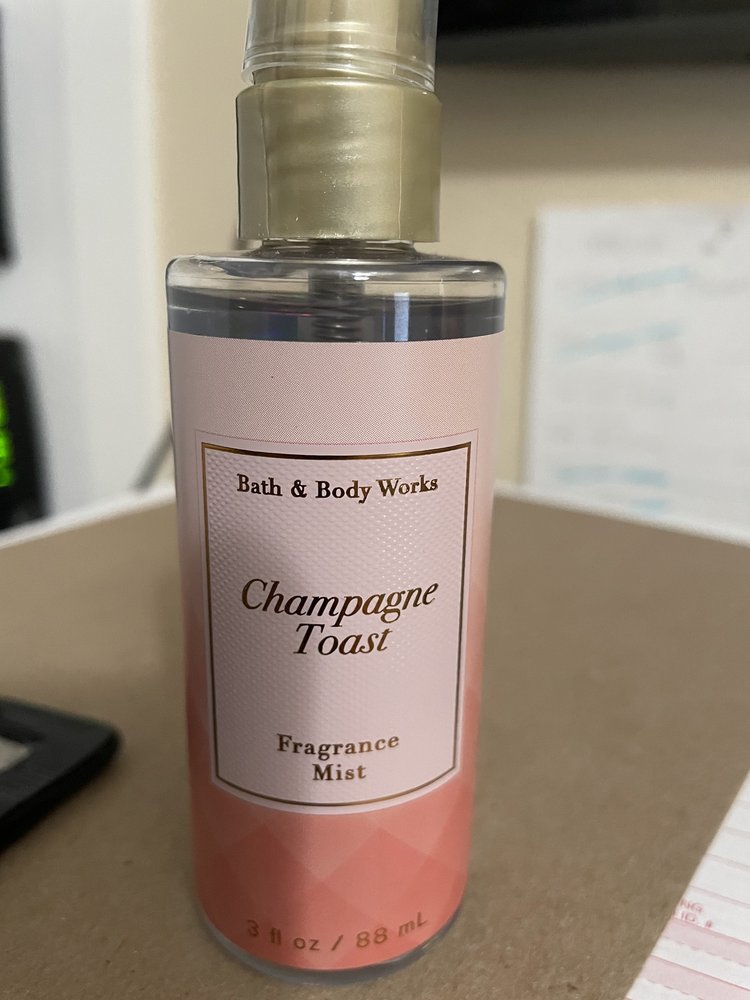 BATH & BODY WORKS Updated September 2024 22 Photos & 39 Reviews