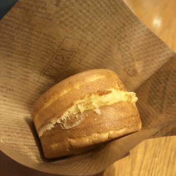 Mu Mu Tea - Vanilla Custard Wheel Cake (5/5) - Bubble Tea Near Me - Minneapolis, Minnesota Mu Mu Tea - Vanilla Custard Wheel Cake (5/5) - Bubble Tea Near Me - Minneapolis, Minnesota