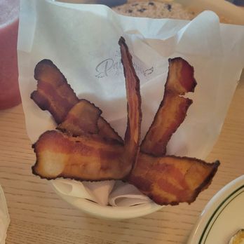 Paloma’s Restaurant - BACON! - Latin American Near Me - Old Orchard Beach, Maine Paloma’s Restaurant - BACON! - Latin American Near Me - Old Orchard Beach, Maine