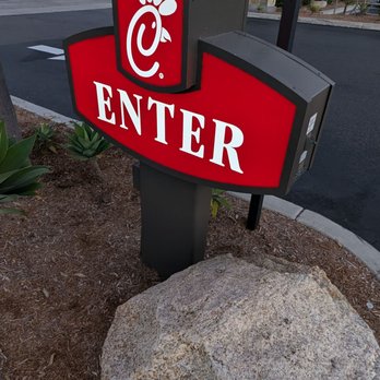 Chick-fil-A - Entrance - Fast Food Near Me - Costa Mesa, California