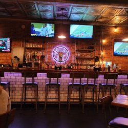 Nesty's Burger Joint - Upper level bar