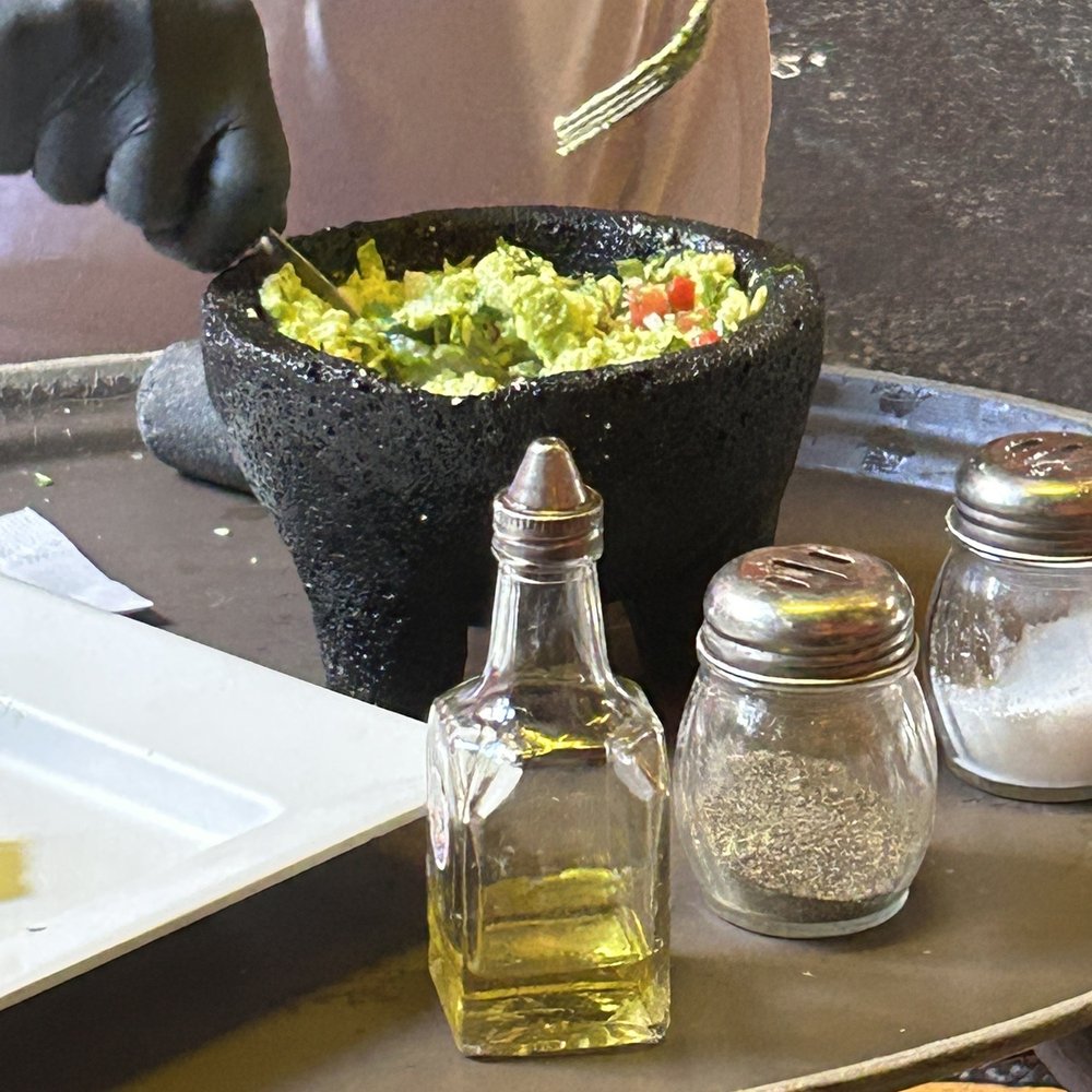 El Squid Roe - Table side guacamole - Dance Clubs Near Me - Cabo San Lucas, BCS El Squid Roe - Table side guacamole - Dance Clubs Near Me - Cabo San Lucas, BCS