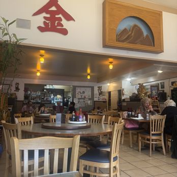 Kim Son Vietnamese Restaurant - Inside/Interior of Restaurant - Vietnamese Near Me - San Francisco, California Kim Son Vietnamese Restaurant - Inside/Interior of Restaurant - Vietnamese Near Me - San Francisco, California