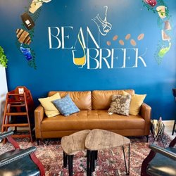 Bean ‘N Breek Coffee - Cozy Seating area