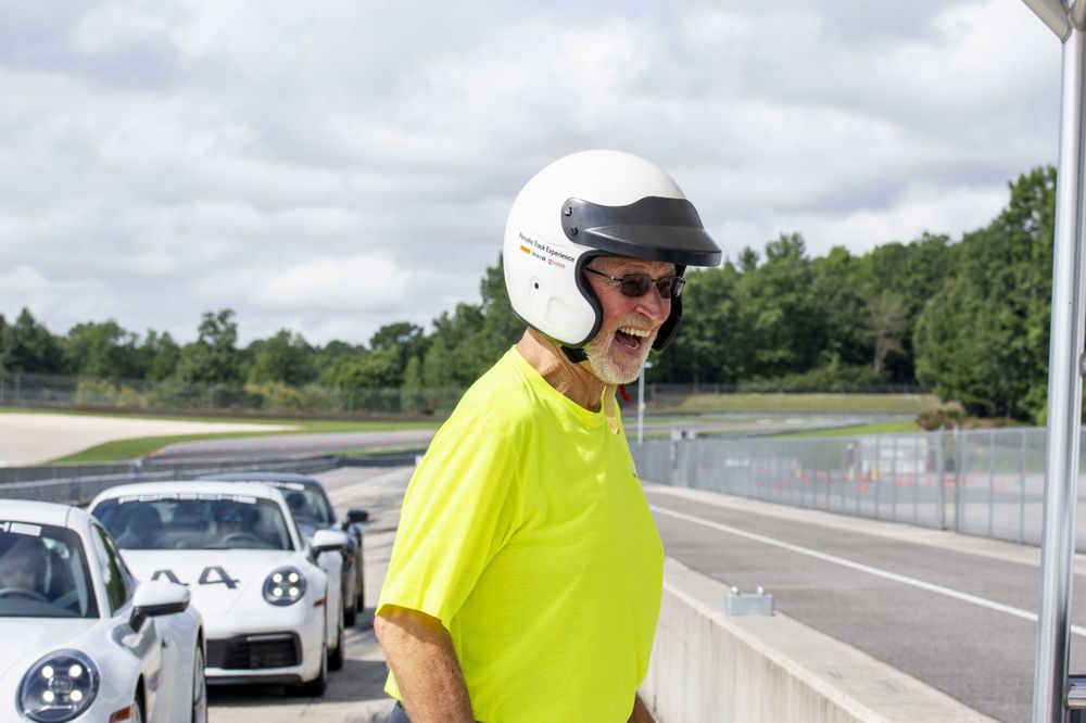 Porsche Sport Driving School Logo