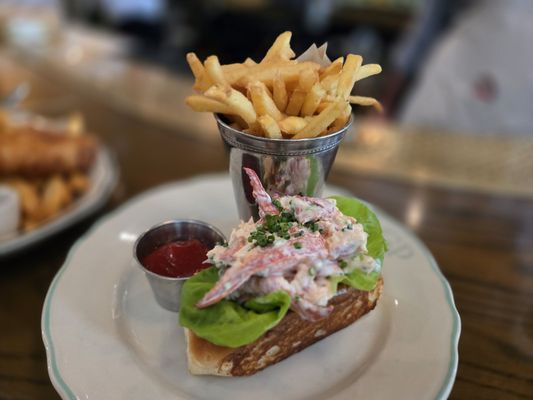 Green Point Seafood and Oyster Bar by null