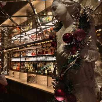 Bacchanalia - Wine Bars Near Me - London, XGL