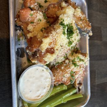 The GOAT Pub & Pie - Garlic Parmigiana wings - Pubs Near Me - Stockertown, Pennsylvania The GOAT Pub & Pie - Garlic Parmigiana wings - Pubs Near Me - Stockertown, Pennsylvania