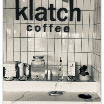 Klatch Coffee - Neatly organized Condiment area. - Coffee & Tea Near Me - Pasadena, California