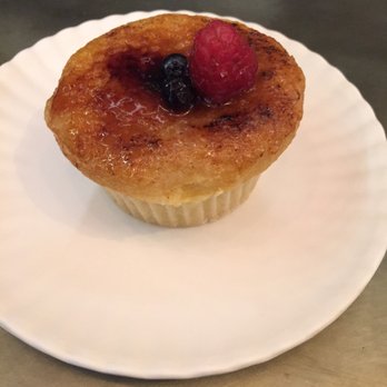 Molly's Cupcakes - Creme brûlée - Cupcakes Near Me - Chicago, Illinois Molly's Cupcakes - Creme brûlée - Cupcakes Near Me - Chicago, Illinois