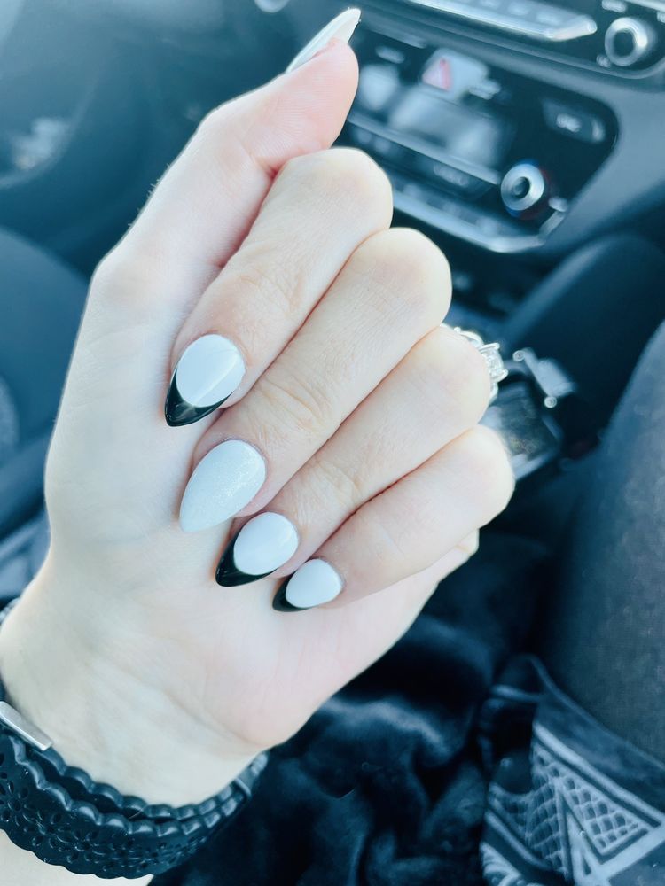 A&B NAILS AND SPA Updated September 2024 16 Photos & 17 Reviews