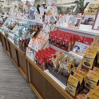 Cerreta Fine Chocolates - Candy Stores Near Me - Glendale, Arizona Cerreta Fine Chocolates - Candy Stores Near Me - Glendale, Arizona