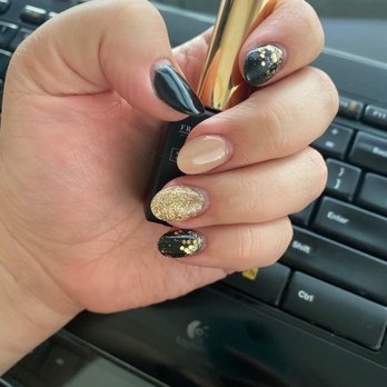 Napa Nails - Nails still holding up one week out :-) - Nail Salons Near Me - Napa, California