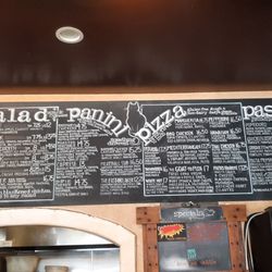 Papa Lennon's Pizzeria