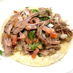 La Ruta Del Sabor Latino - Carnitas taco