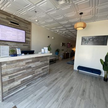 Hydrate IV Bar - When you walk in you'll be greeted by our spa coordinator. They'll give you recommendations and get you checked into your appointment. - IV Hydration Near Me - The Colony, Texas Hydrate IV Bar - When you walk in you'll be greeted by our spa coordinator. They'll give you recommendations and get you checked into your appointment. - IV Hydration Near Me - The Colony, Texas