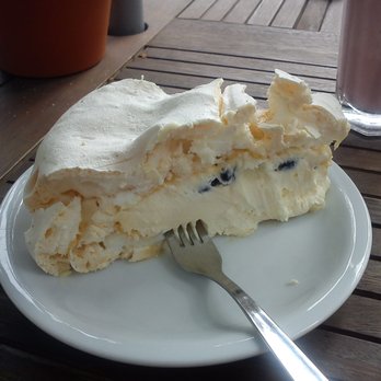 WakeCup Cafe - Cafes Near Me - Warsaw, MZ