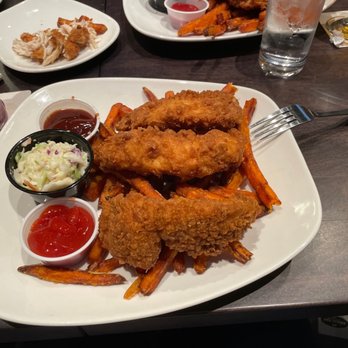 The Brass Tap - Chicken tenders yummy - Beer Bar Near Me - Modesto, California The Brass Tap - Chicken tenders yummy - Beer Bar Near Me - Modesto, California