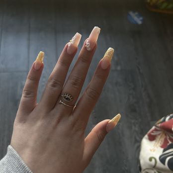 Olympic Nail & Spa - Nail Salons Near Me - Gig Harbor, Washington